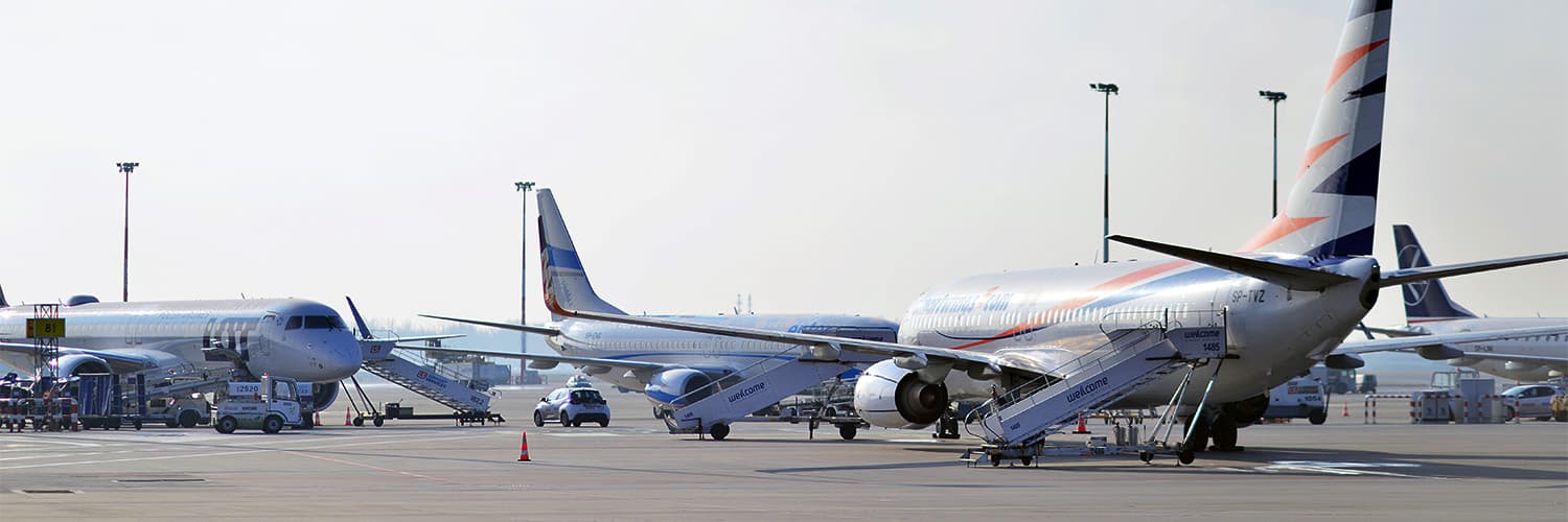 American Airlines vs Delta Flights