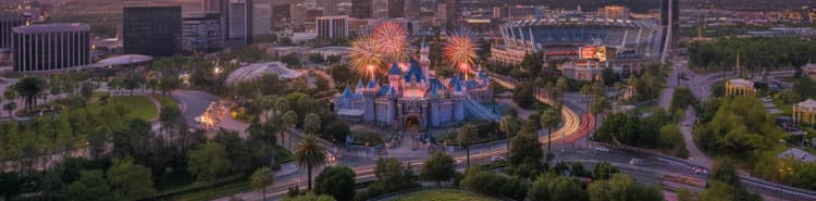Unfold Anaheim and Meets Social Vibes