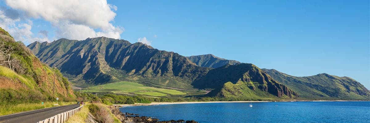 Why Do Travelers Prefer Maui Over Other Hawaiian Islands?